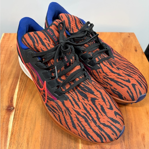 Nike Pegasus Running Shoes - Picture 2 of 4